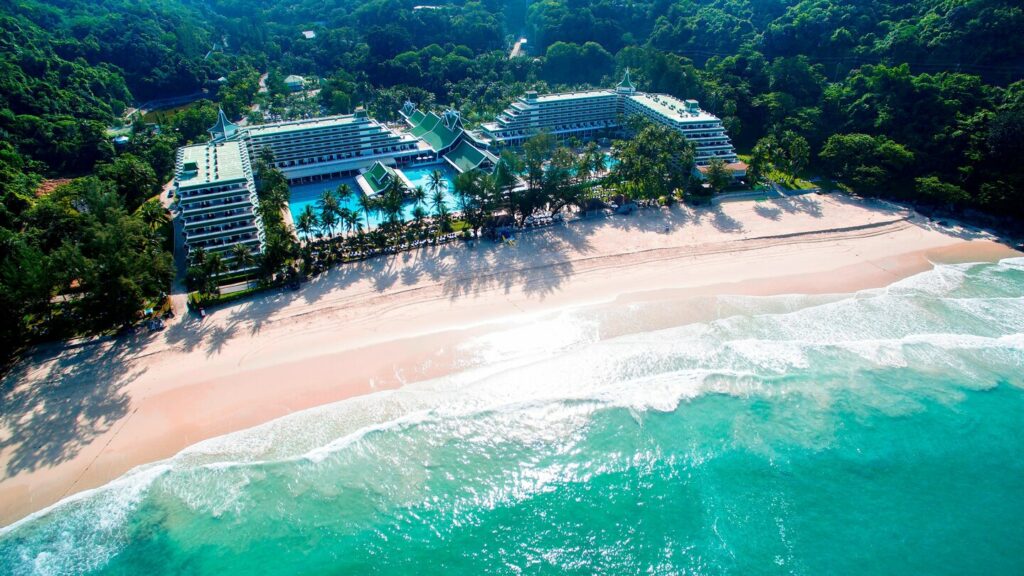 Le MERIDIEN Phuket Beach Resort 