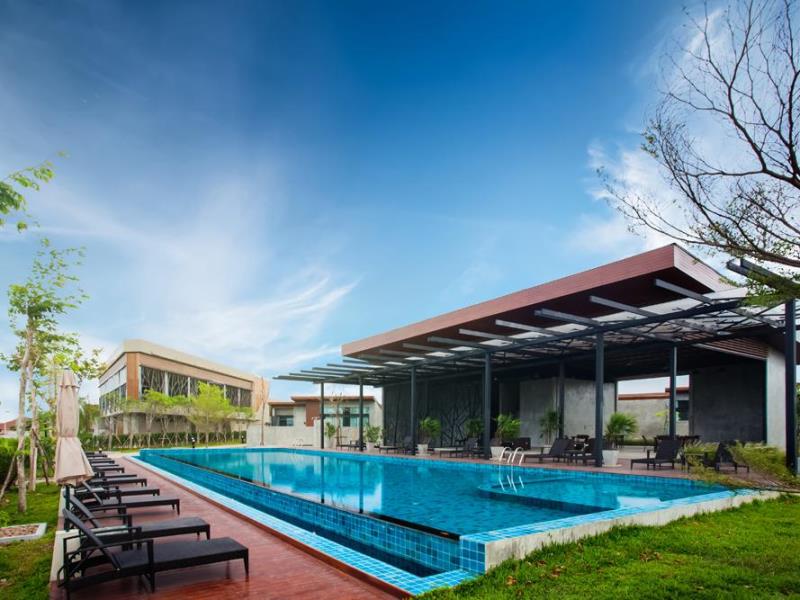 บ้านพักราคาถูก แบบ pool villa