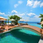 Accommodation in Phuket sea